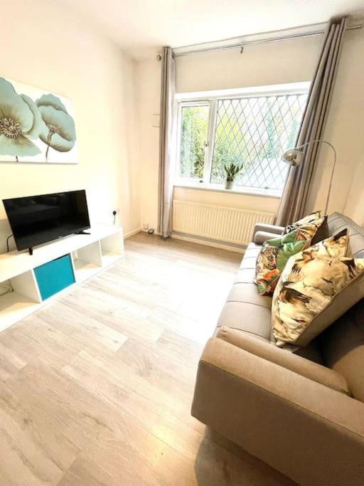 Serene And Cozy 1-Bedroom House With Parking Cambridge Zewnętrze zdjęcie